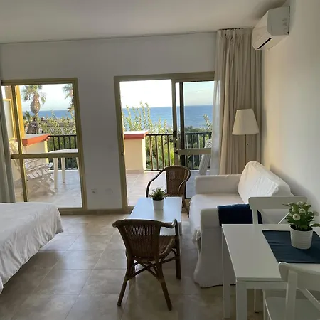 Estudio Con Insuperables Vistas Al Mar: Aparcamiento Apartment
