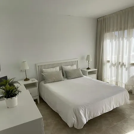 Apartment Estudio Con Insuperables Vistas Al Mar: Aparcamiento *