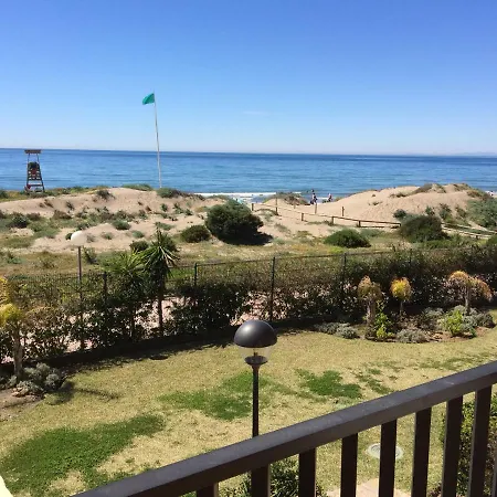 Estudio Con Insuperables Vistas Al Mar: Aparcamiento Apartment Marbella