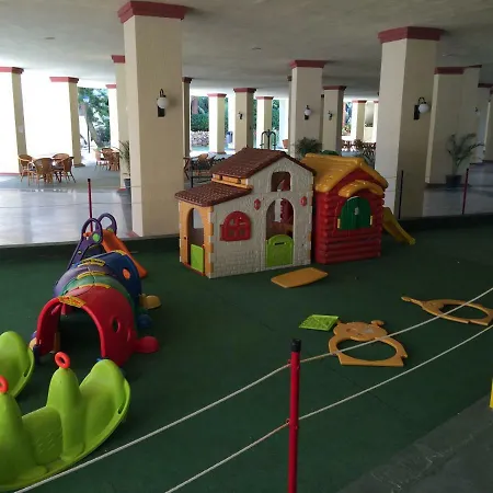 Estudio Con Insuperables Vistas Al Mar: Aparcamiento Marbella