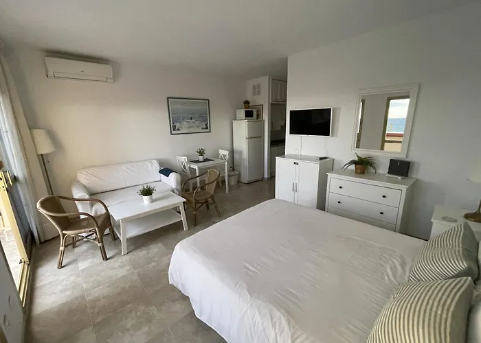 Estudio Con Insuperables Vistas Al Mar: Aparcamiento