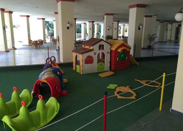 Estudio Con Insuperables Vistas Al Mar: Aparcamiento Marbella