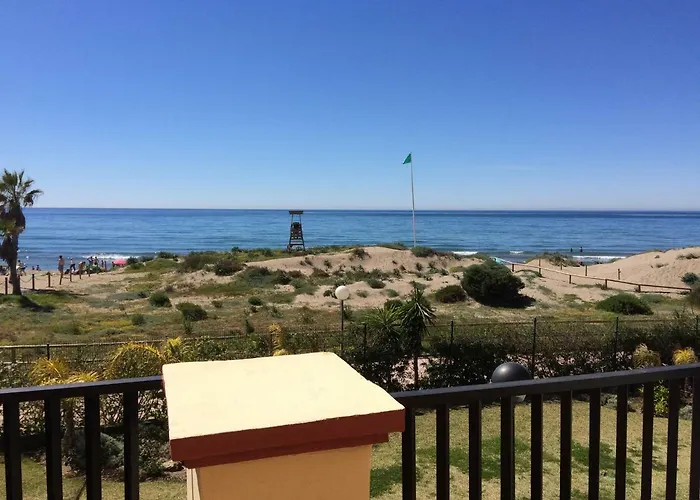 Estudio Con Insuperables Vistas Al Mar: Aparcamiento Marbella