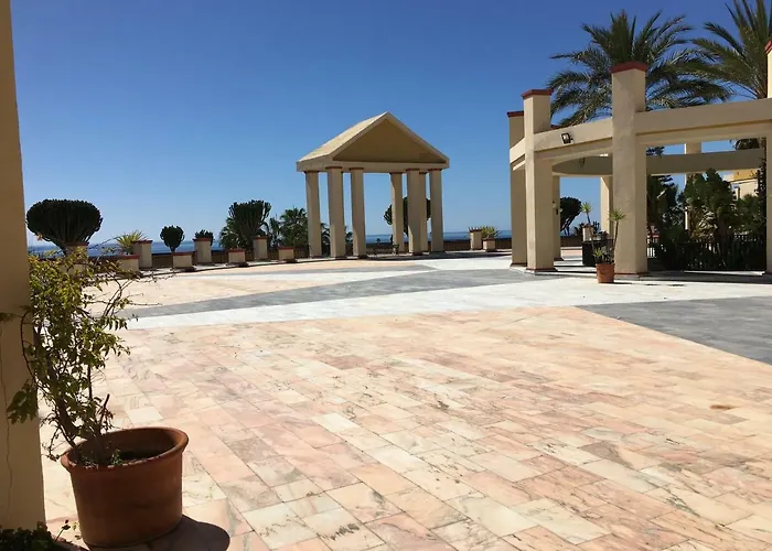 アパート Estudio Con Insuperables Vistas Al Mar: Aparcamiento
