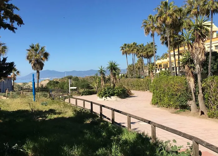 Estudio Con Insuperables Vistas Al Mar: Aparcamiento Marbella