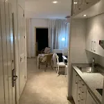 Estudio Con Insuperables Vistas Al Mar: Aparcamiento Apartment Marbella