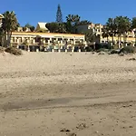 Estudio Con Insuperables Vistas Al Mar: Aparcamiento Apartment